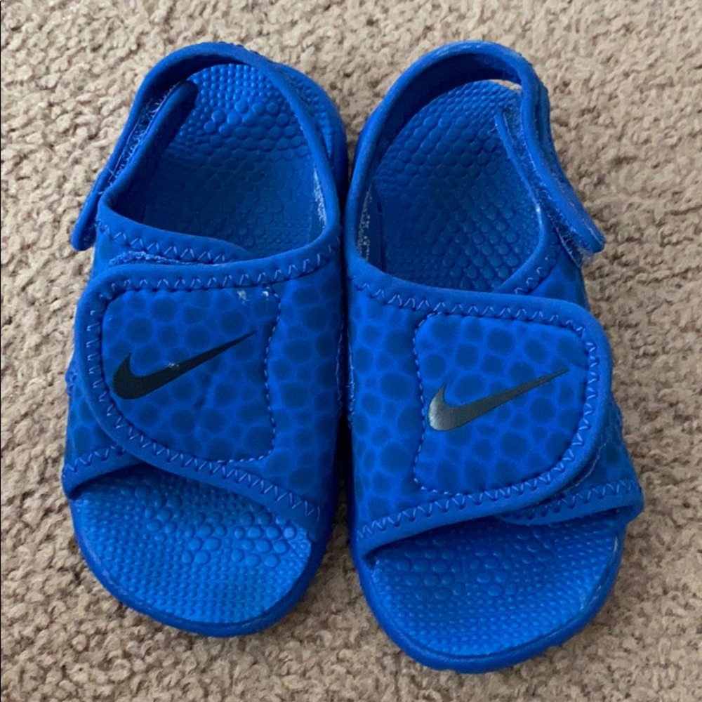 Nike sandals